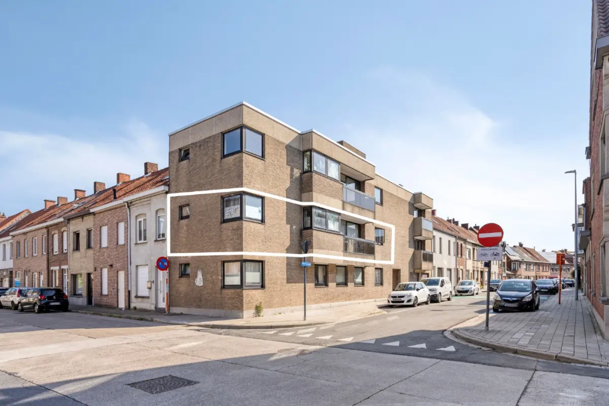 Appartementsgebouw te  koop in Roeselare 8800 135000.00€ 2 slaapkamers 70.00m² - Zoekertje 798709