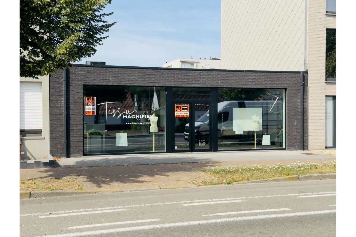 Mixgebouw te  koop in De Panne 8660 479000.00€ 0 slaapkamers 160.00m² - Zoekertje 799926