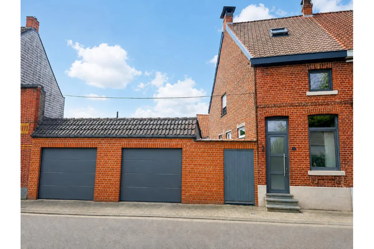 Huis te  koop in Spiere-Helkijn 8587 280000.00€ 3 slaapkamers m² - Zoekertje 800207