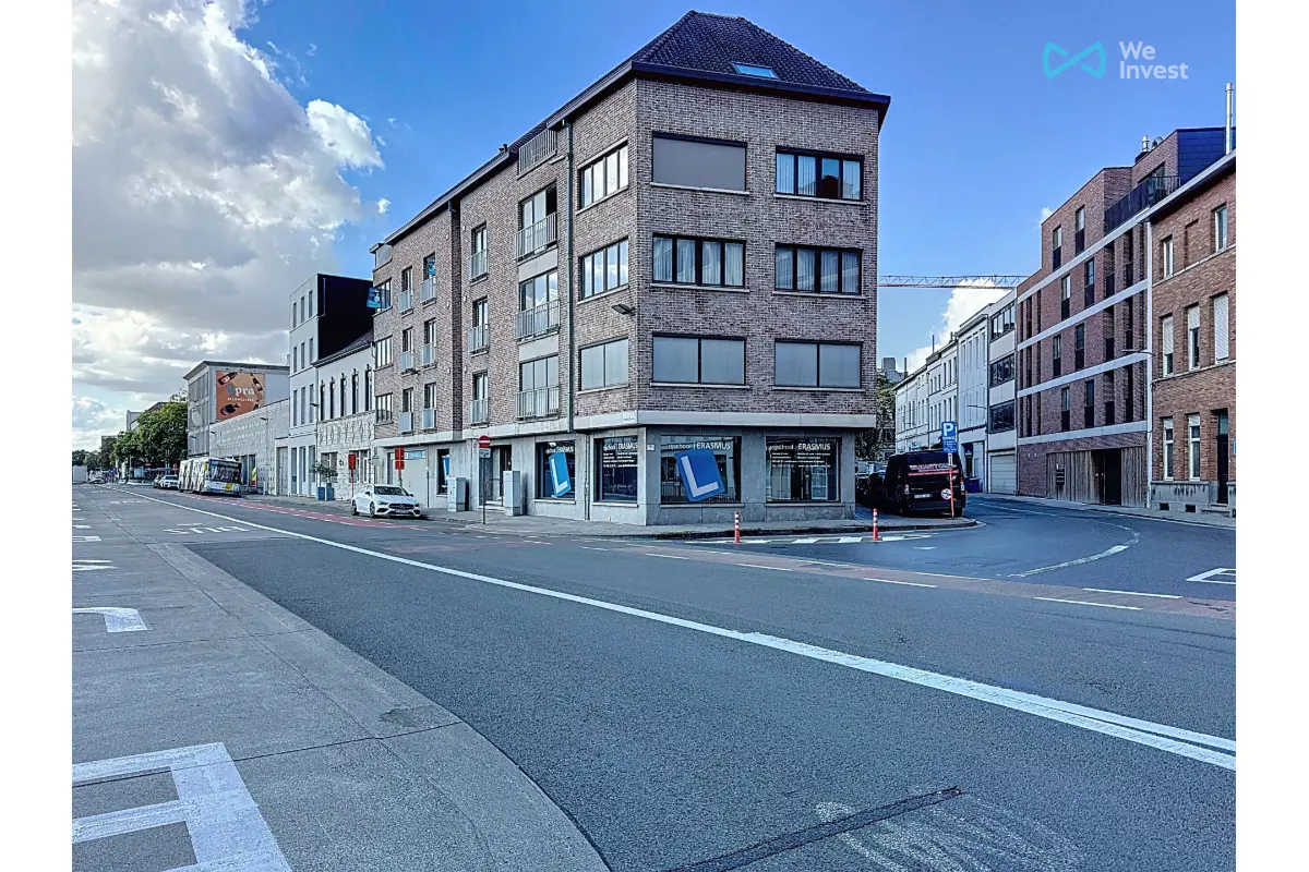 Parking & garage te  koop in Kortrijk 8500 22500.00€  slaapkamers m² - Zoekertje 800875