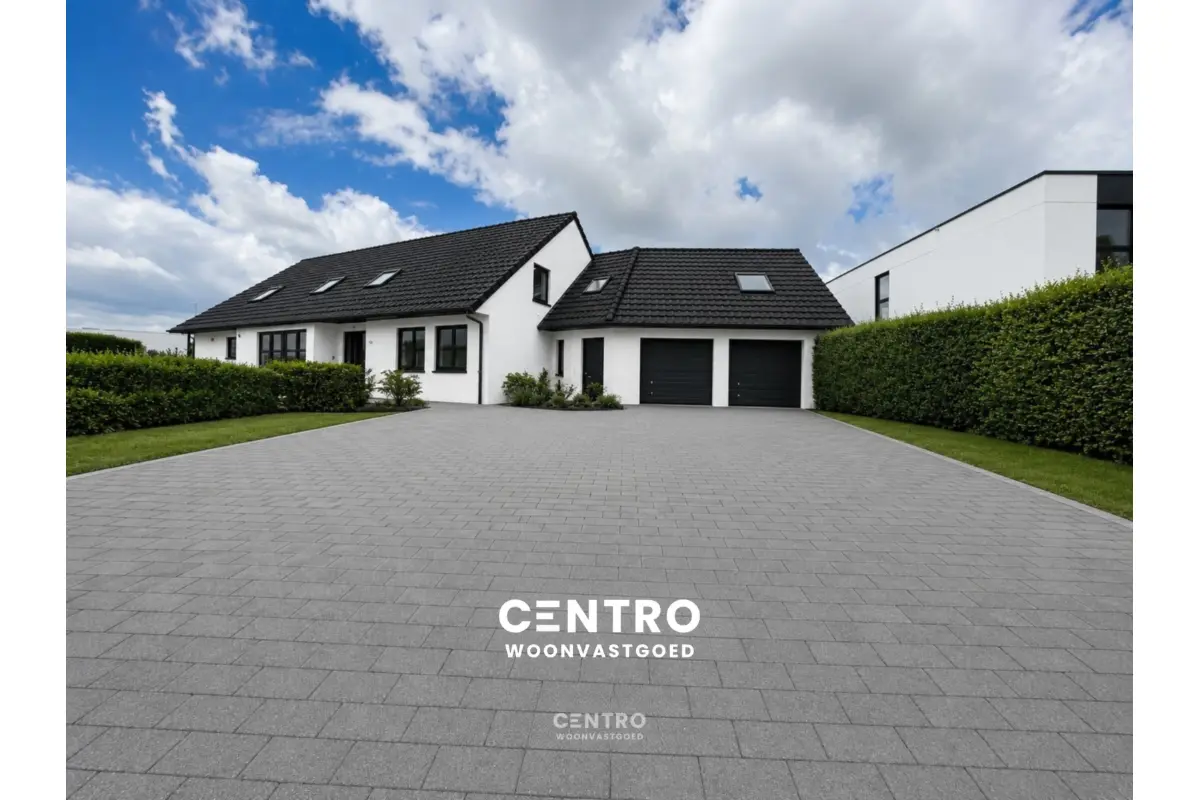 Villa te  koop in Roeselare 8800 520000.00€ 5 slaapkamers 430.00m² - Zoekertje 803185