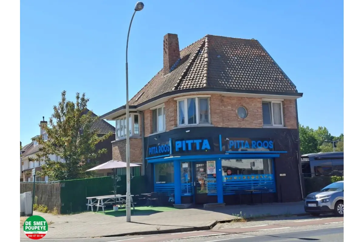 Huis te  koop in Sint-Andries 8200 395000.00€ 3 slaapkamers 309.00m² - Zoekertje 803229