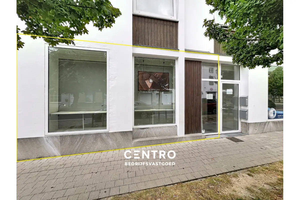 Handelszaak te  huur in Roeselare 8800 500.00€  slaapkamers 49.00m² - Zoekertje 803191