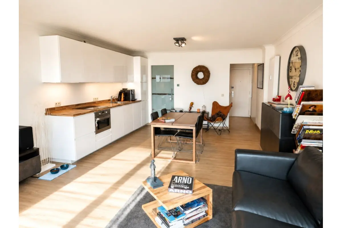 Studio te  koop in Oostende 8400 199000.00€  slaapkamers m² - Zoekertje 804377