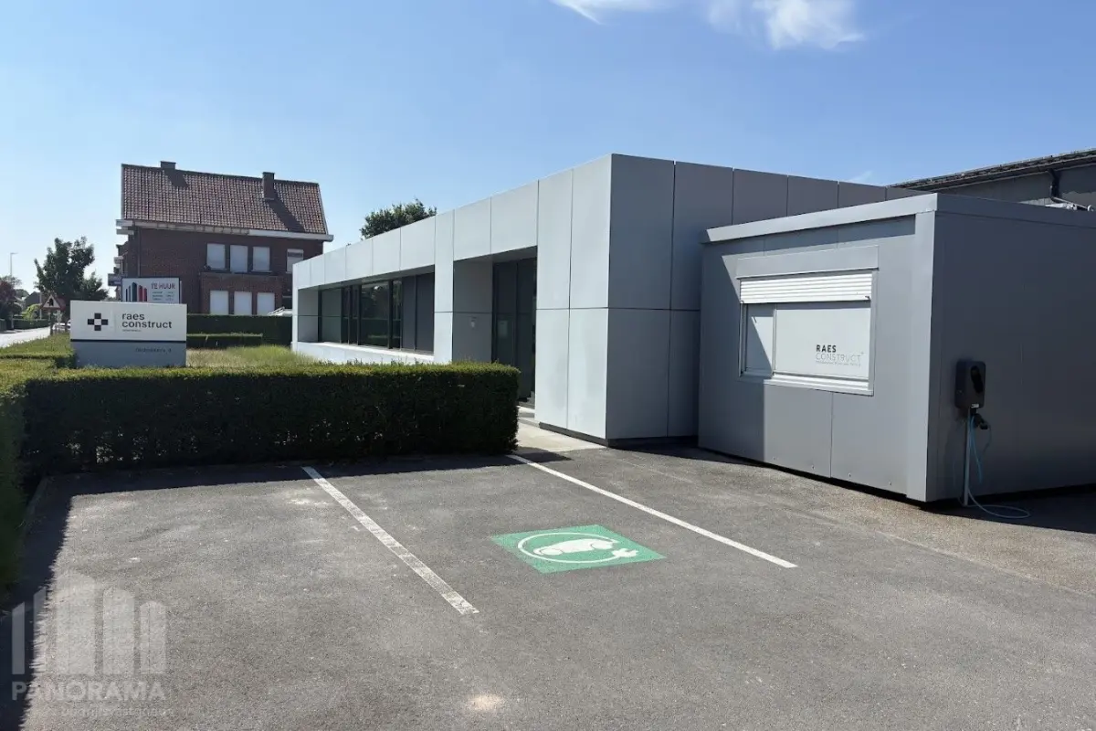 Handelszaak te  huur in Gullegem 8560 5475.00€  slaapkamers 1310.00m² - Zoekertje 804820