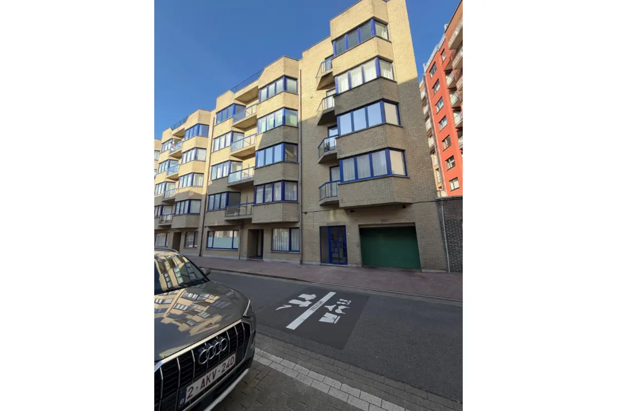 Box te  koop in Heist-aan-Zee 8301 95000.00€  slaapkamers m² - Zoekertje 805304