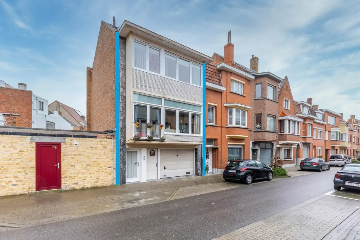 Appartementsgebouw te  koop in Sint-Andries 8200 269000.00€ 2 slaapkamers m² - Zoekertje 805931