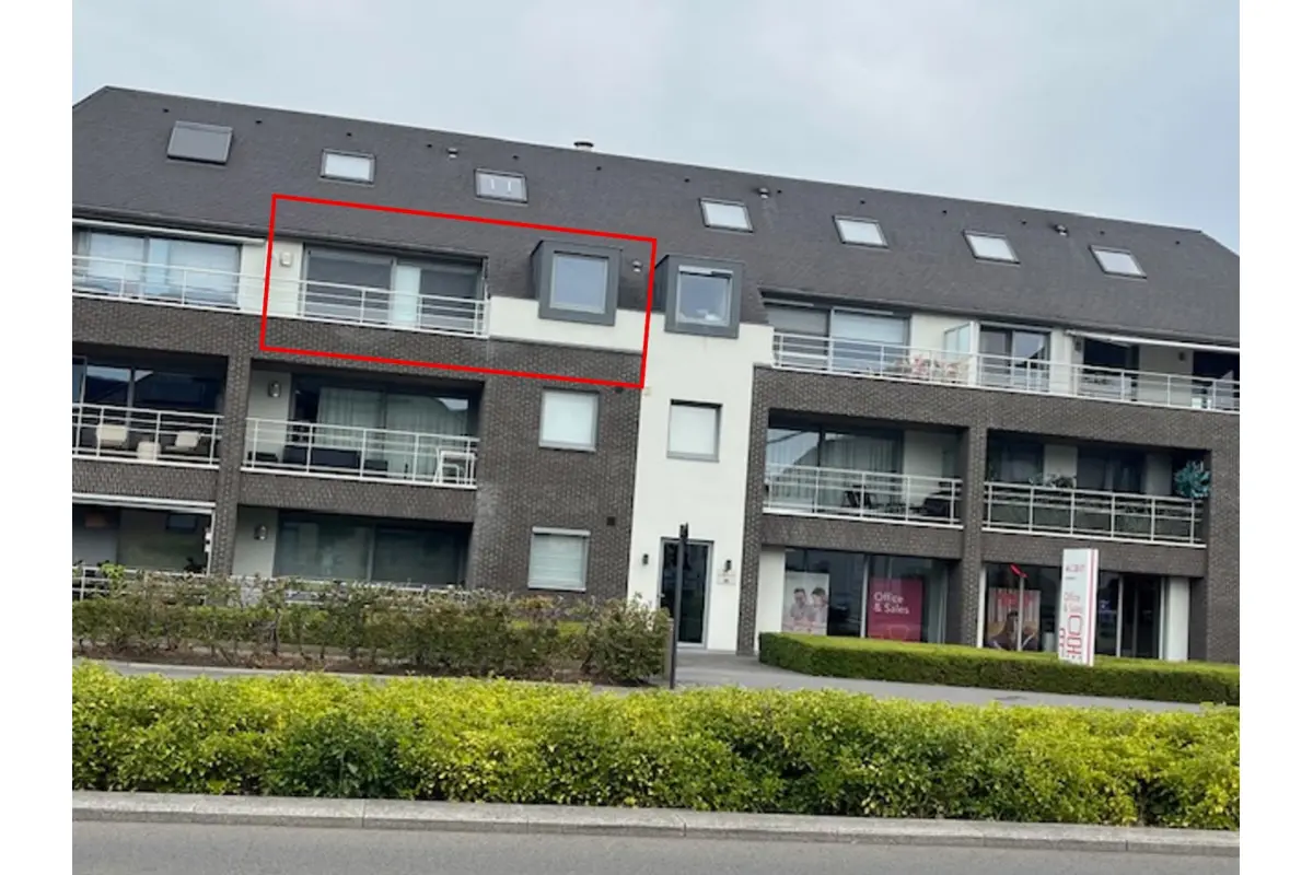 Appartement te  huur in Waregem 8790 875.00€ 2 slaapkamers 100.00m² - Zoekertje 805807