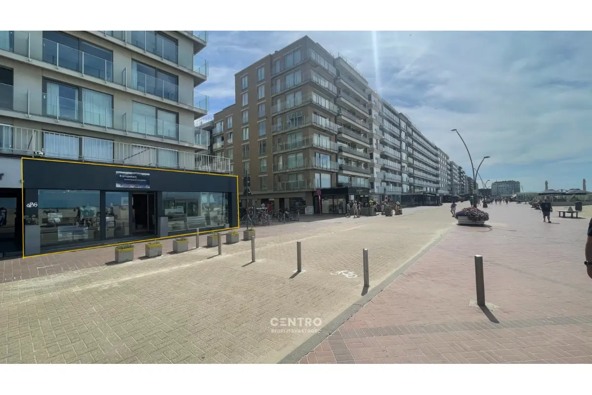 Huis te  koop in Koksijde 8670 660000.00€  slaapkamers 220.00m² - Zoekertje 807433