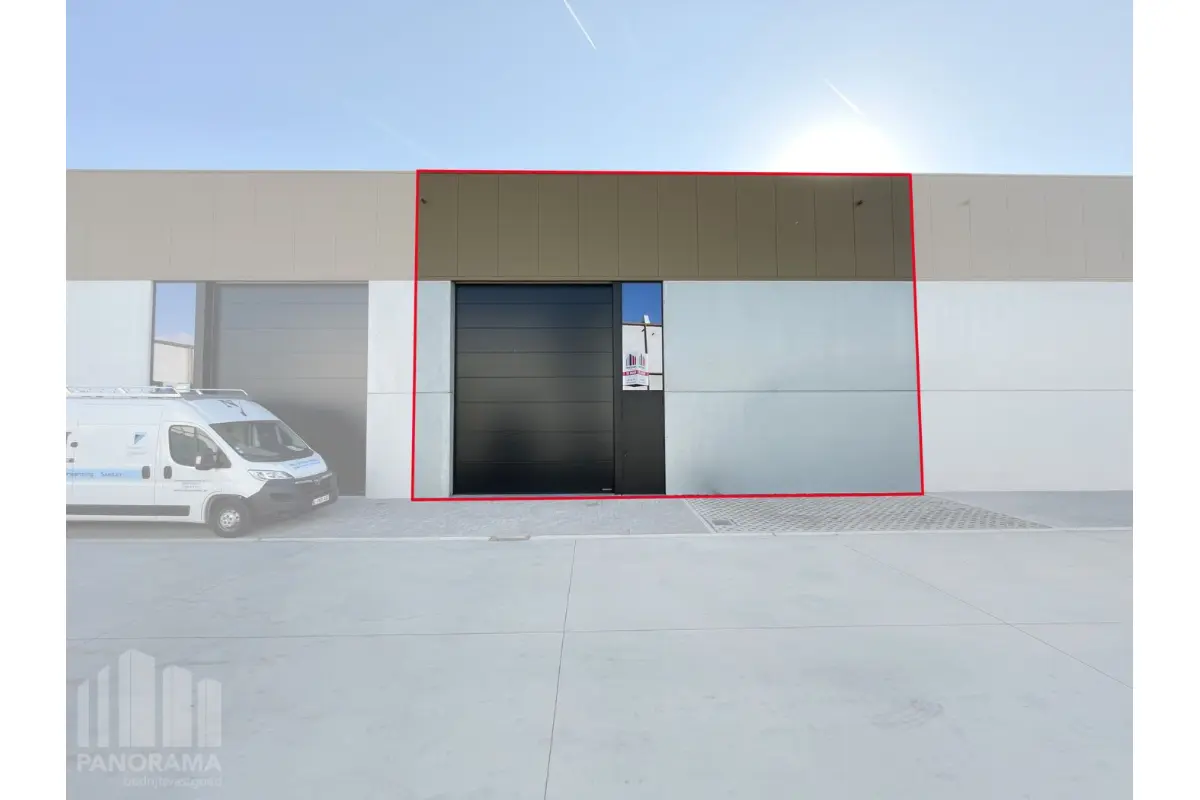 Handelszaak te  huur in Roeselare 8800 957.00€  slaapkamers 164.00m² - Zoekertje 807873