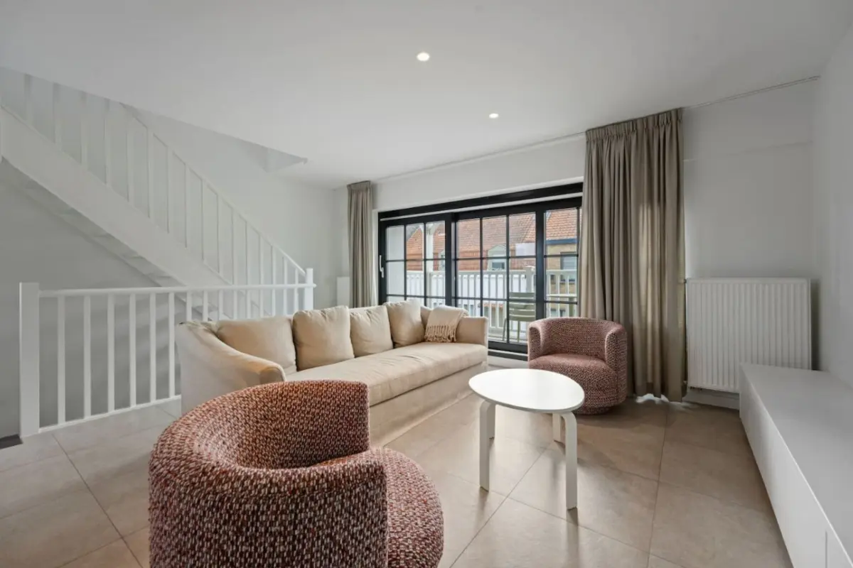Appartement te  huur in Knokke-Heist 8300 3675.00€ 2 slaapkamers 140.00m² - Zoekertje 807945
