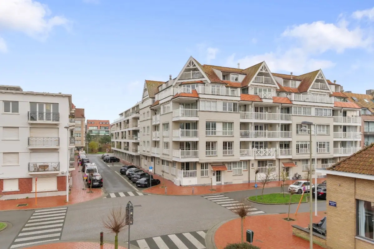 Parking & garage te  koop in Knokke 8300 135000.00€  slaapkamers m² - Zoekertje 808382