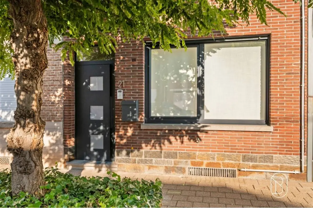 Huis te  koop in Kortrijk 8500 299000.00€ 3 slaapkamers 127.00m² - Zoekertje 808717