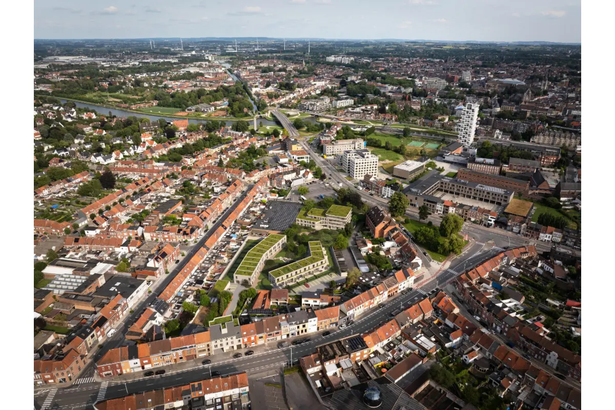 Huis te  koop in Kortrijk 8500 495000.00€ 4 slaapkamers 180.00m² - Zoekertje 808913