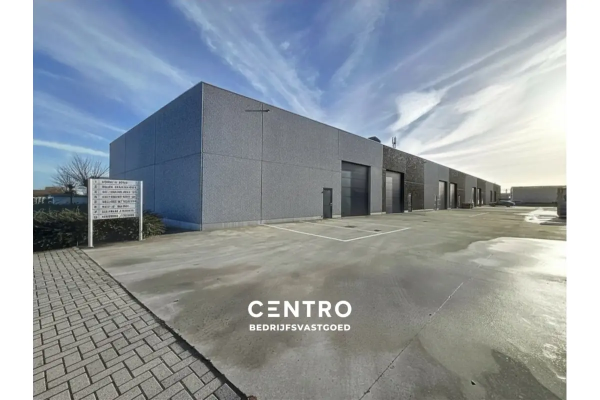 Loft te  huur in Zwevezele 8750 0.00€  slaapkamers 454.00m² - Zoekertje 809742