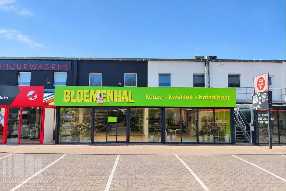 Handelszaak te  huur in Brugge 8000 2900.00€  slaapkamers 410.00m² - Zoekertje 809790