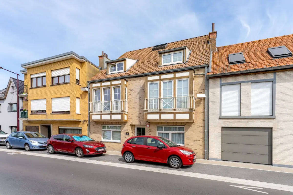 Appartement te  koop in De Haan 8420 60000.00€ 1 slaapkamers 80.00m² - Zoekertje 810676