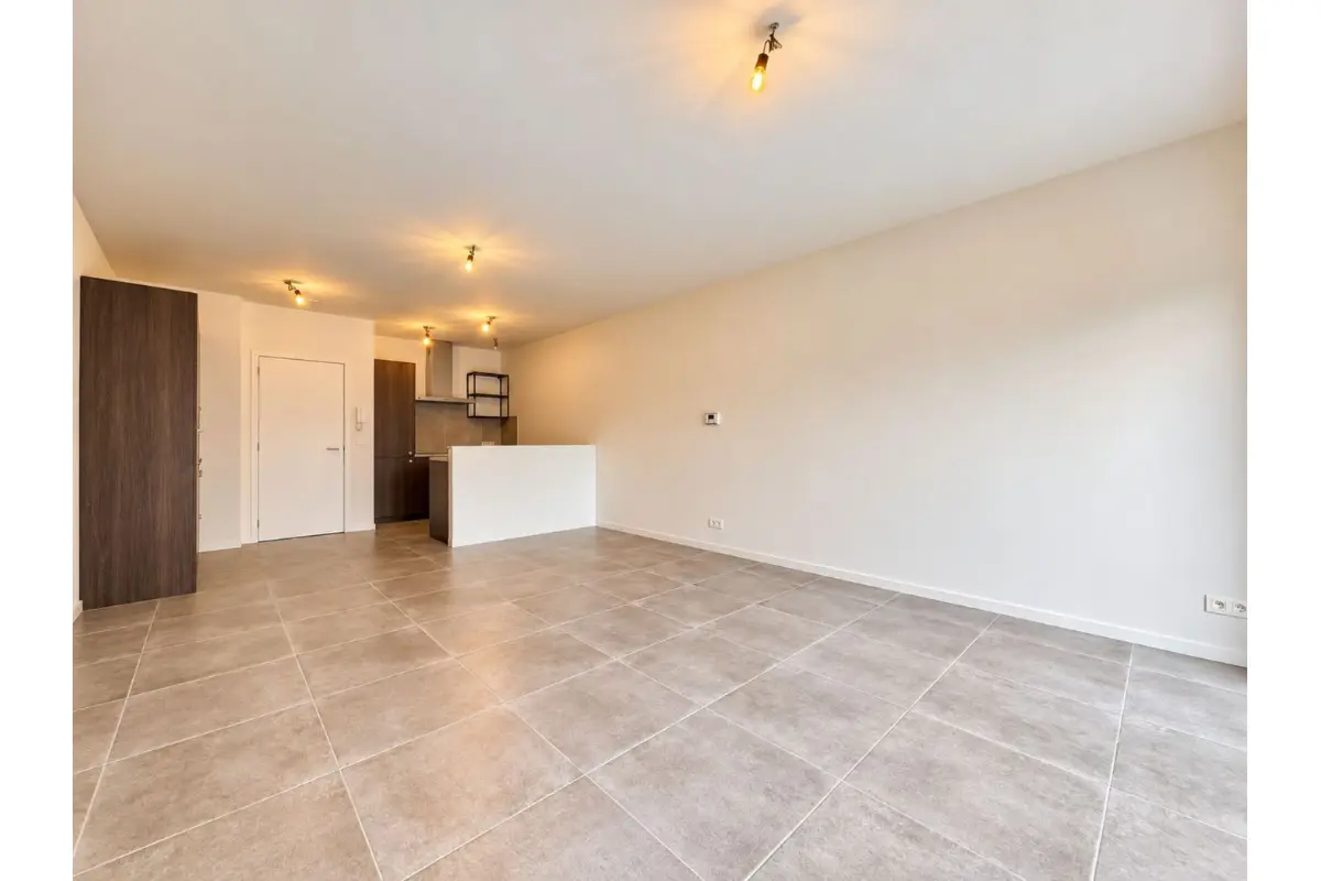 Huis te  huur in Eernegem 8480 1250.00€  slaapkamers m² - Zoekertje 811695
