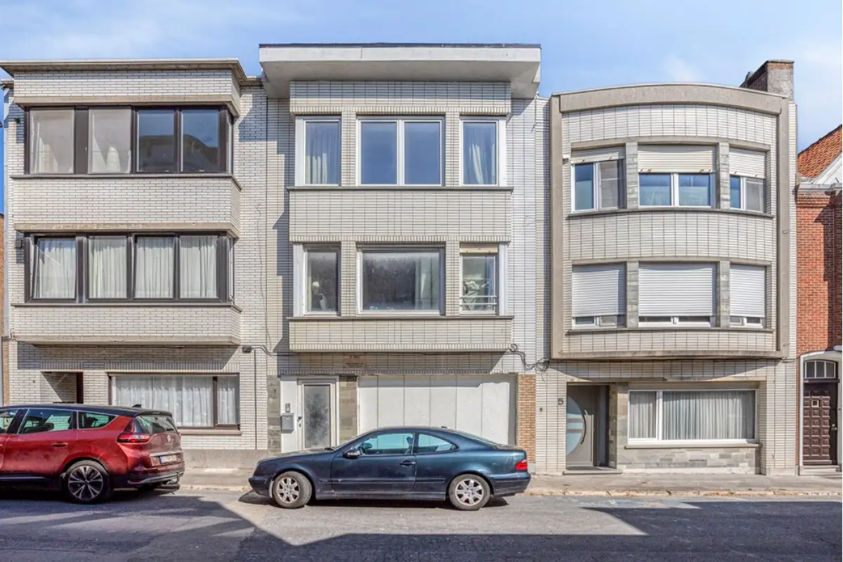 Appartement te  koop in Wenduine 8420 499000.00€ 4 slaapkamers 250.00m² - Zoekertje 812098