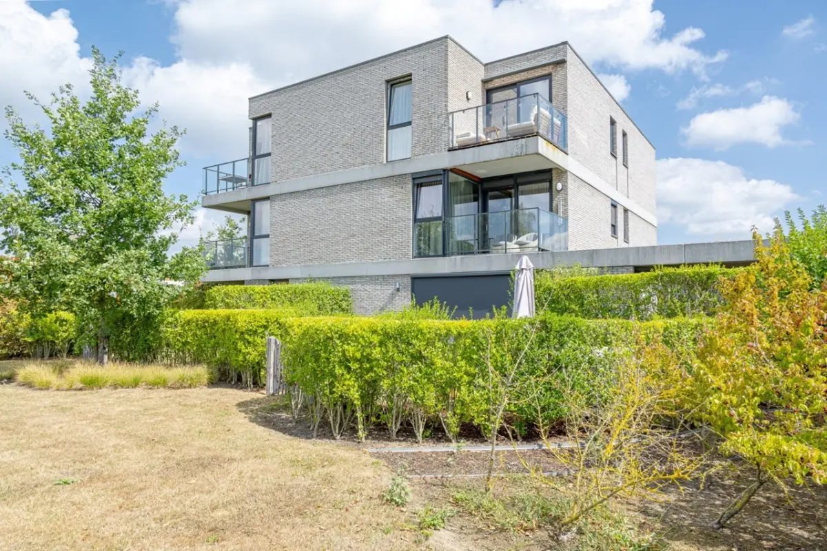 Appartement te  koop in Lauwe 8930 375000.00€ 2 slaapkamers 87.00m² - Zoekertje 811944