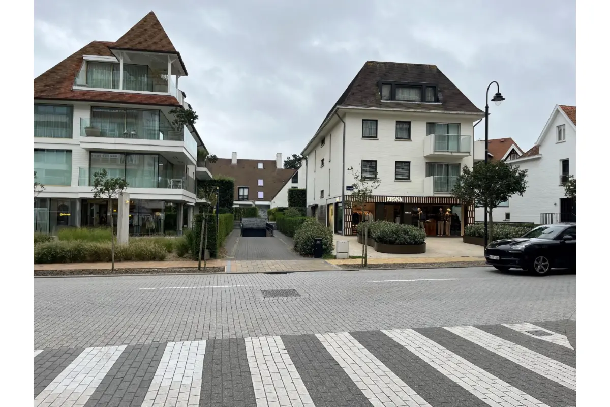Parking & garage te  huur in Knokke 8300 170.00€  slaapkamers m² - Zoekertje 813203
