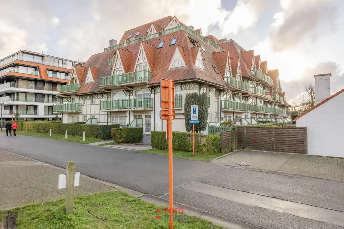 Parking & garage te  koop in Nieuwpoort 8620 55000.00€  slaapkamers m² - Zoekertje 814620