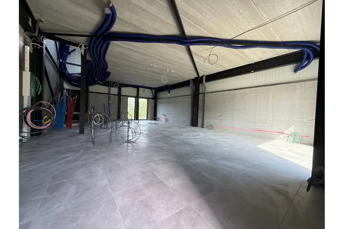 Huis te  koop in Oudenburg 8460 230000.00€ 3 slaapkamers 192.00m² - Zoekertje 814566