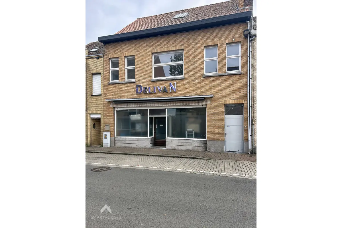 Huis te  koop in Oostende 8400 475000.00€ 2 slaapkamers 464.00m² - Zoekertje 814924