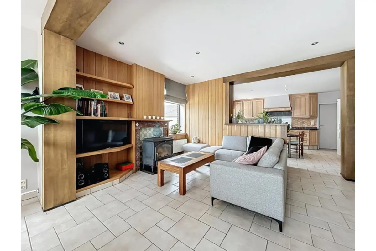 Huis te  koop in Waregem 8790 383000.00€ 4 slaapkamers 195.00m² - Zoekertje 815389