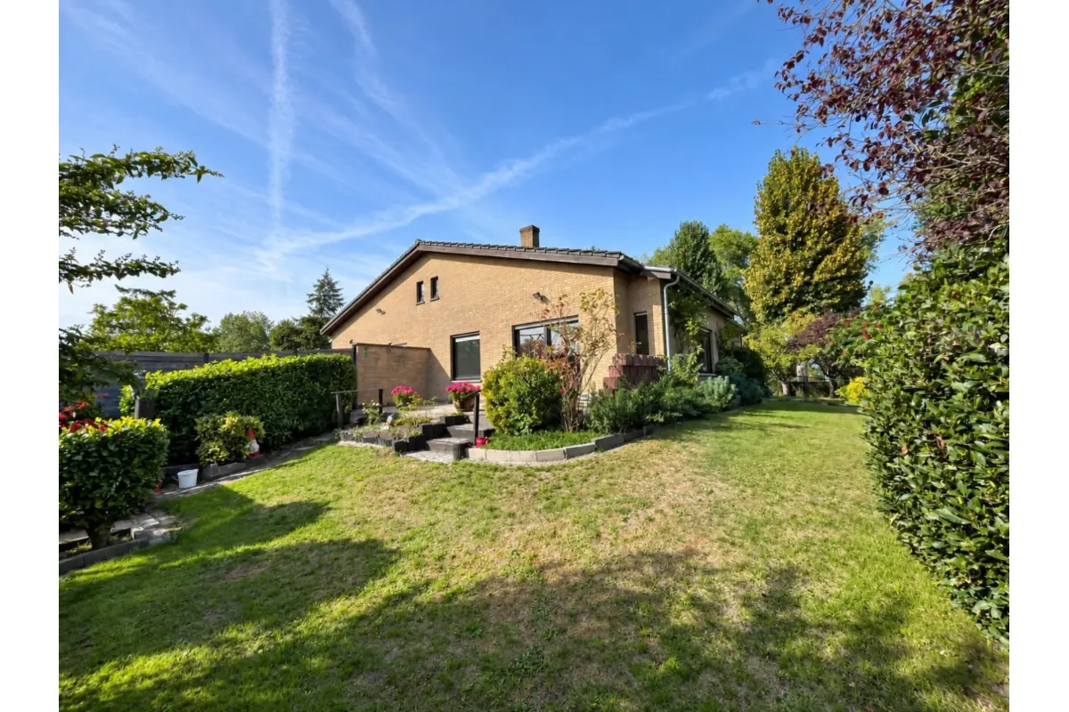 Villa te  koop in Oostduinkerke 8670 339000.00€ 3 slaapkamers m² - Zoekertje 815632
