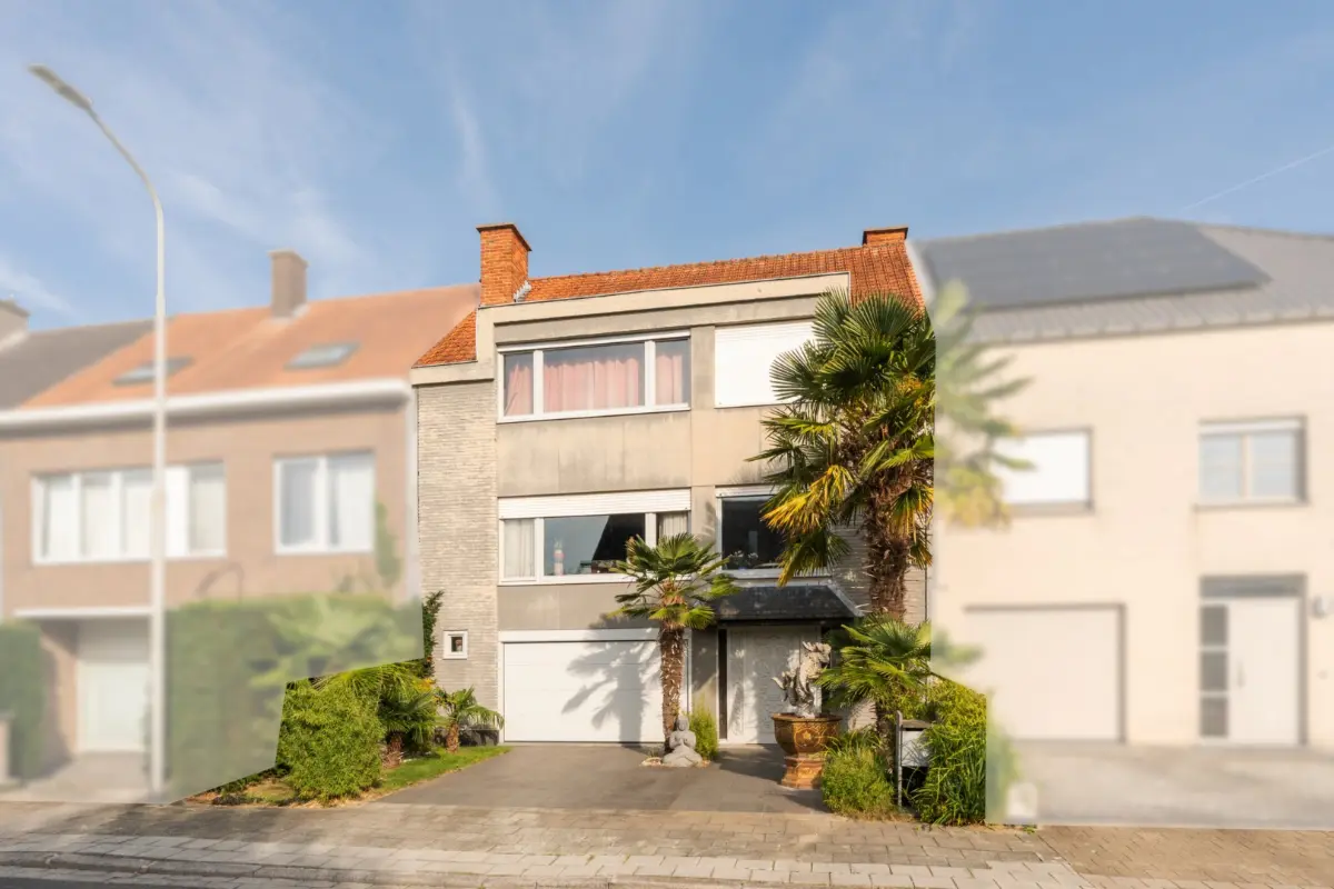 Huis te  koop in Kortrijk 8500 325000.00€  slaapkamers m² - Zoekertje 816149