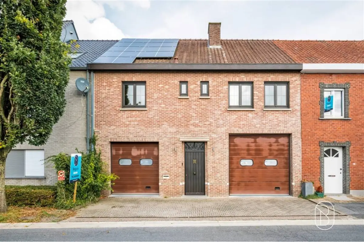 Huis te  koop in Beveren 8791 329000.00€ 2 slaapkamers 180.00m² - Zoekertje 817014