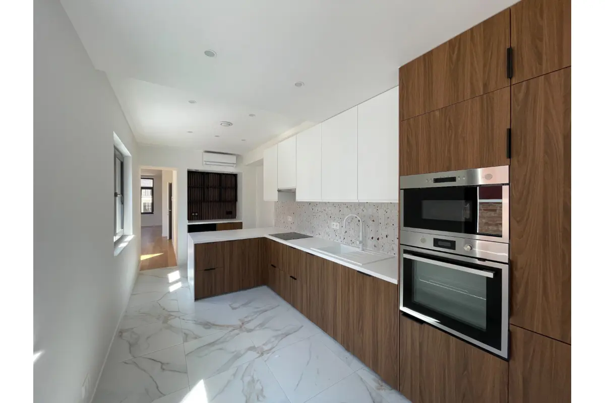 Huis te  koop in Oostende 8400 465000.00€ 5 slaapkamers 249.00m² - Zoekertje 816802