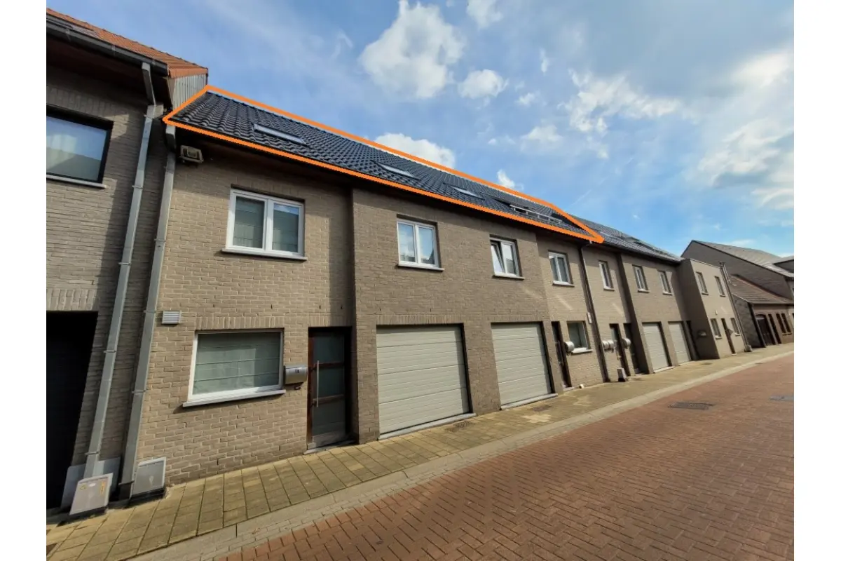 Appartement te  huur in Gistel 8470 920.00€ 3 slaapkamers m² - Zoekertje 817762