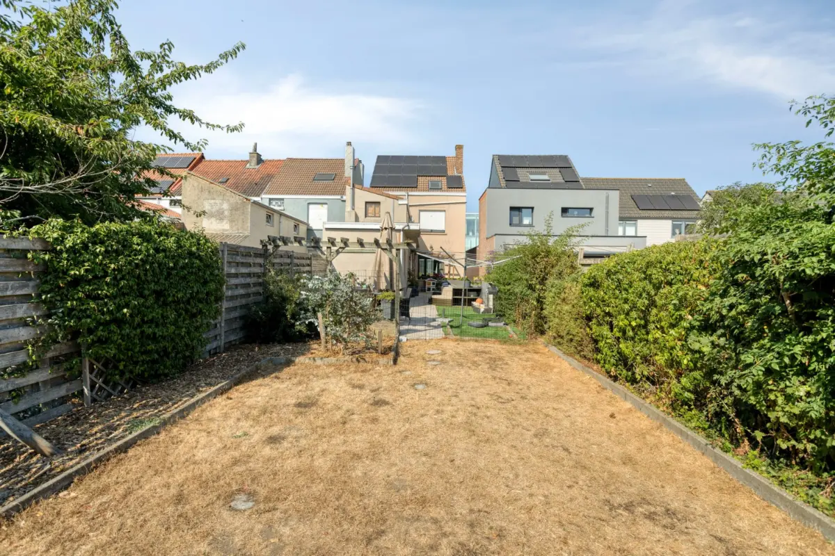 Huis te  koop in Oostende 8400 285000.00€ 4 slaapkamers 186.00m² - Zoekertje 817750