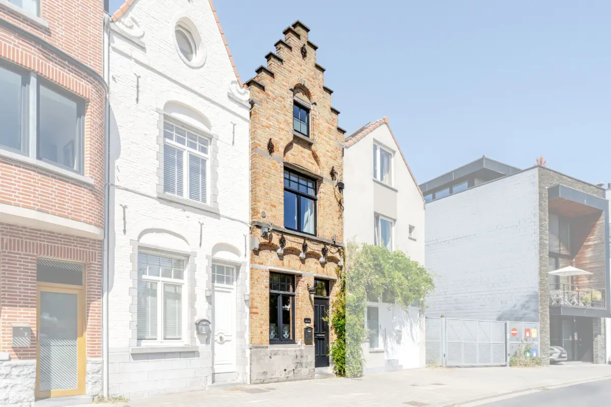Huis te  koop in Kortrijk 8500 295000.00€ 3 slaapkamers 98.00m² - Zoekertje 819219
