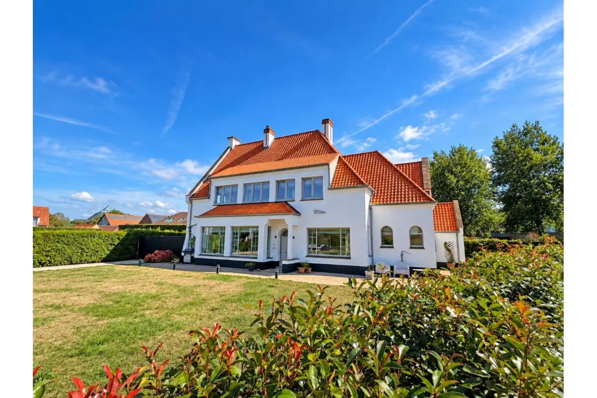 Huis te  koop in Koksijde 8670 1250000.00€ 4 slaapkamers m² - Zoekertje 819076