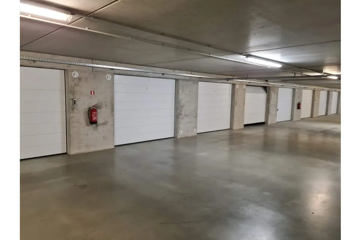 Parking & garage te  koop in Nieuwpoort 8620 68000.00€  slaapkamers m² - Zoekertje 819560