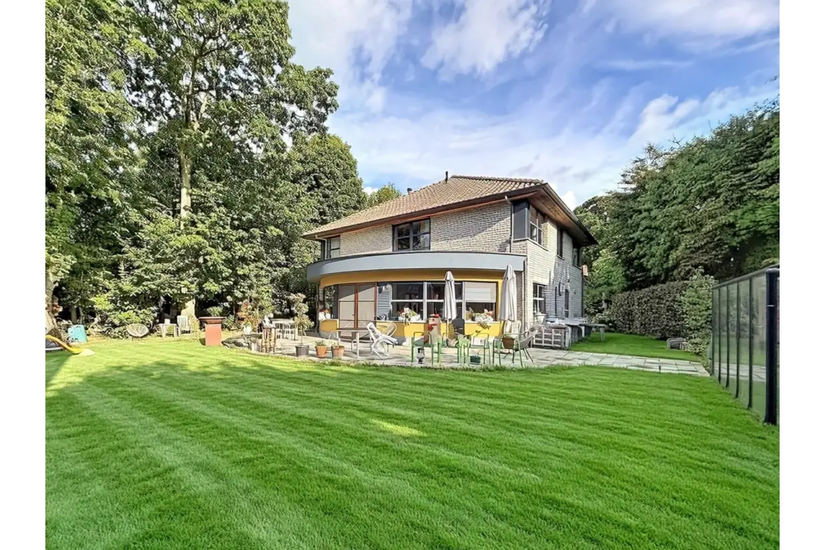 Huis te  koop in Gistel 8470 749000.00€ 4 slaapkamers 264.00m² - Zoekertje 819331