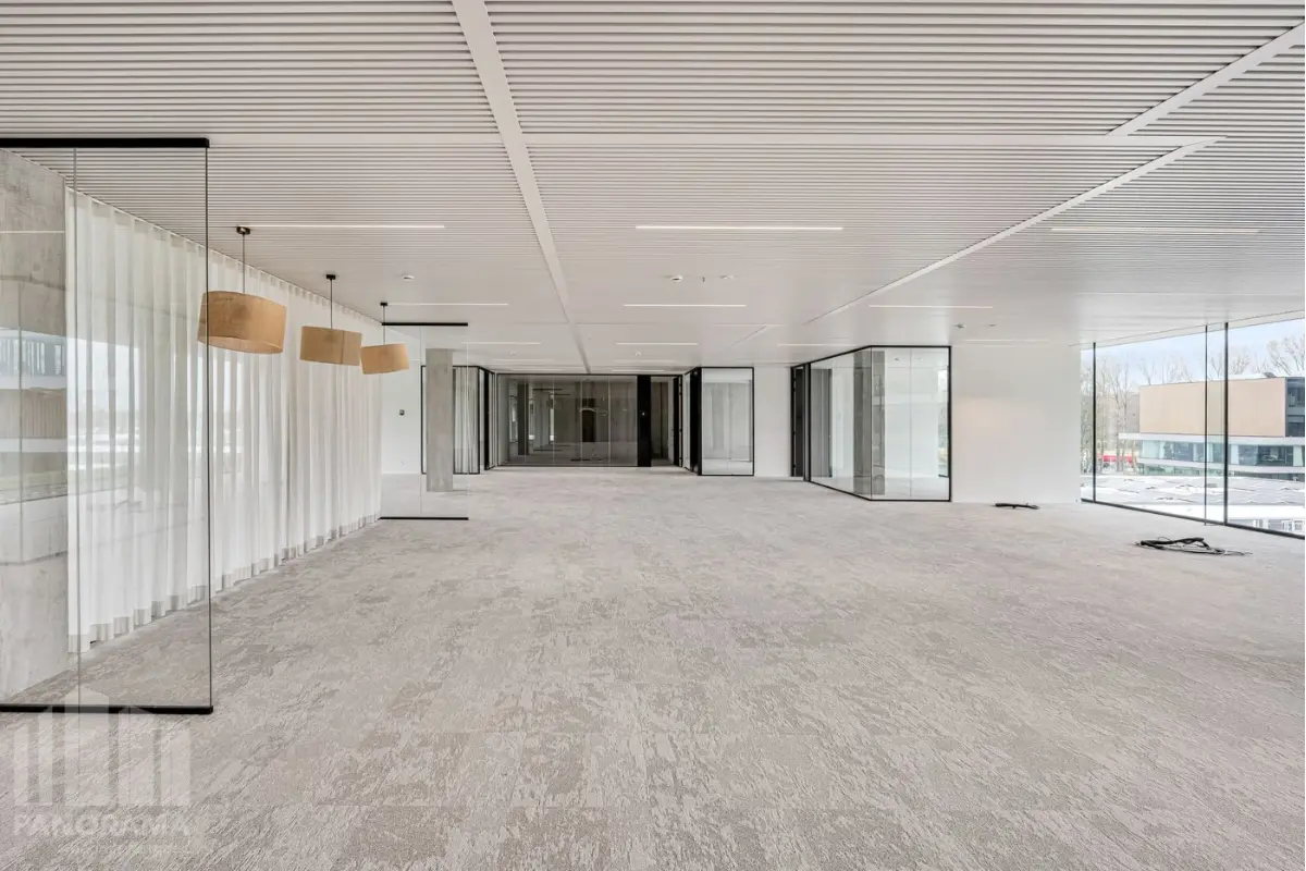 Handelszaak te  koop in Brugge 8000 2082000.00€  slaapkamers 693.00m² - Zoekertje 819785