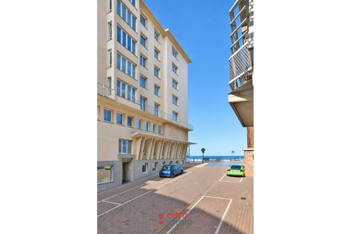 Studio te  koop in Oostende 8400 135000.00€  slaapkamers m² - Zoekertje 820025