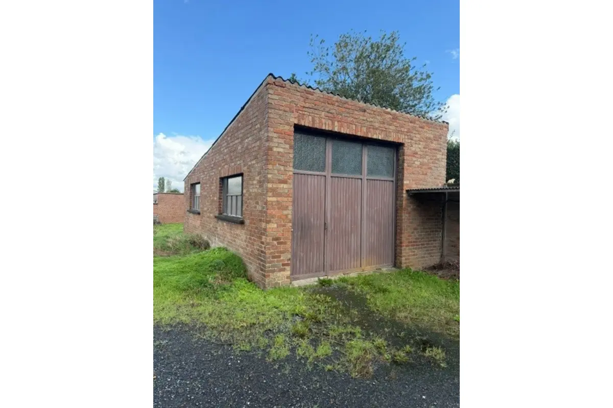 Handelszaak te  huur in Menen 8930 250.00€  slaapkamers 75.00m² - Zoekertje 820421