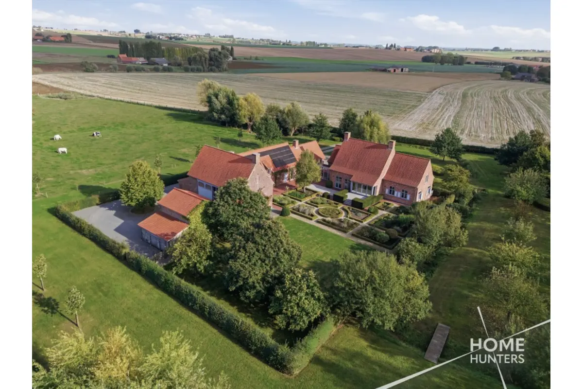 Huis te  koop in Heuvelland 8950 2200000.00€ 3 slaapkamers 445.00m² - Zoekertje 820430