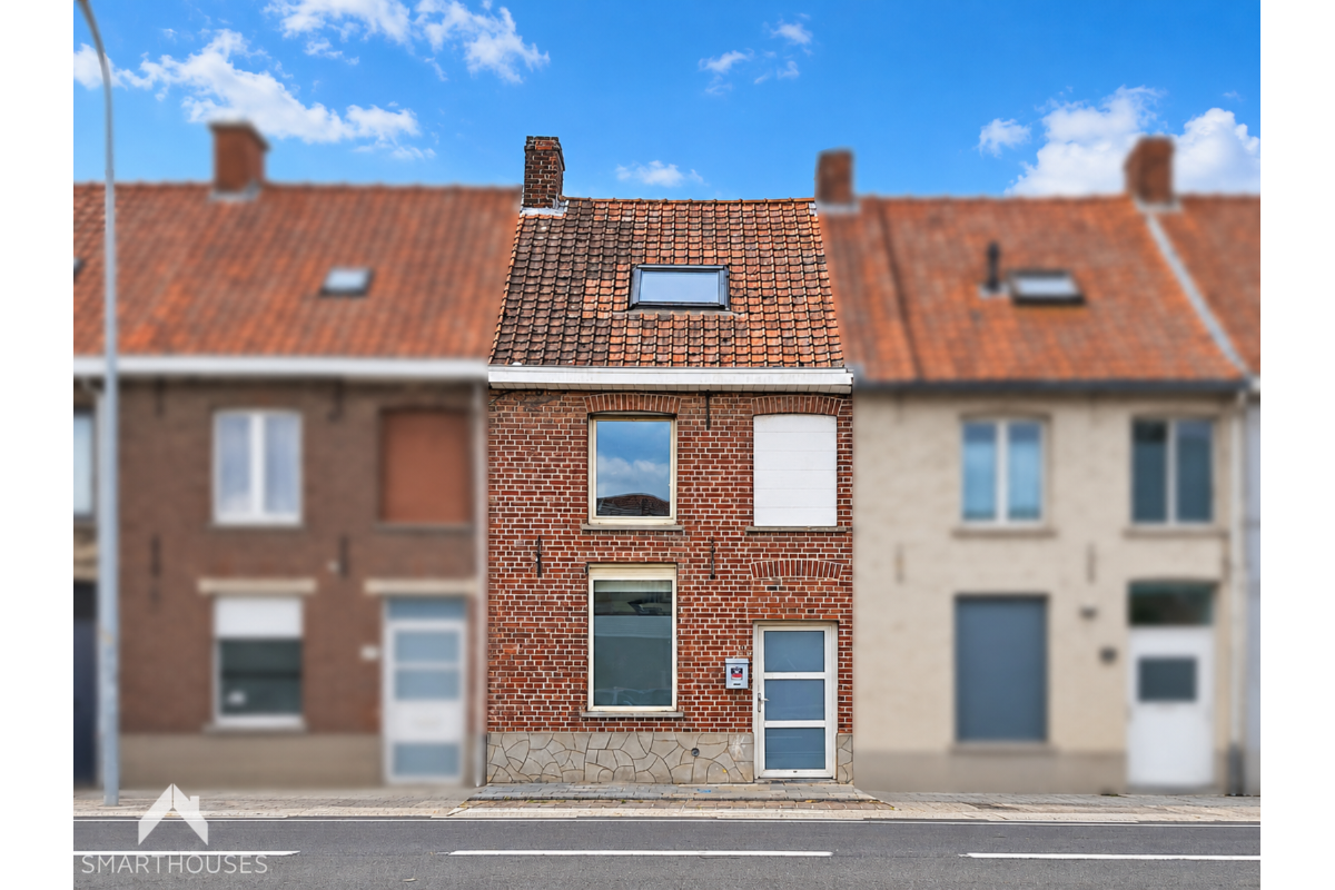 Huis te  koop in Roeselare 8800 159000.00€ 3 slaapkamers 121.00m² - Zoekertje 820412