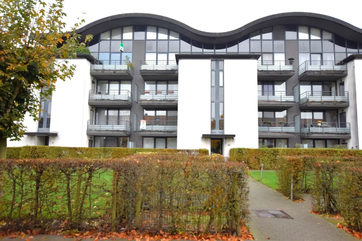 Appartement te  huur in Sint-Kruis 8310 970.00€ 2 slaapkamers 101.00m² - Zoekertje 821267