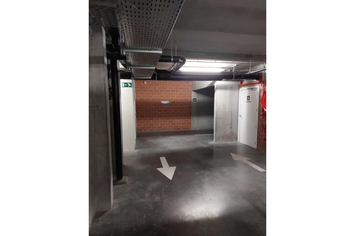 Parking & garage te  koop in Nieuwpoort 8620 7000.00€  slaapkamers m² - Zoekertje 821148