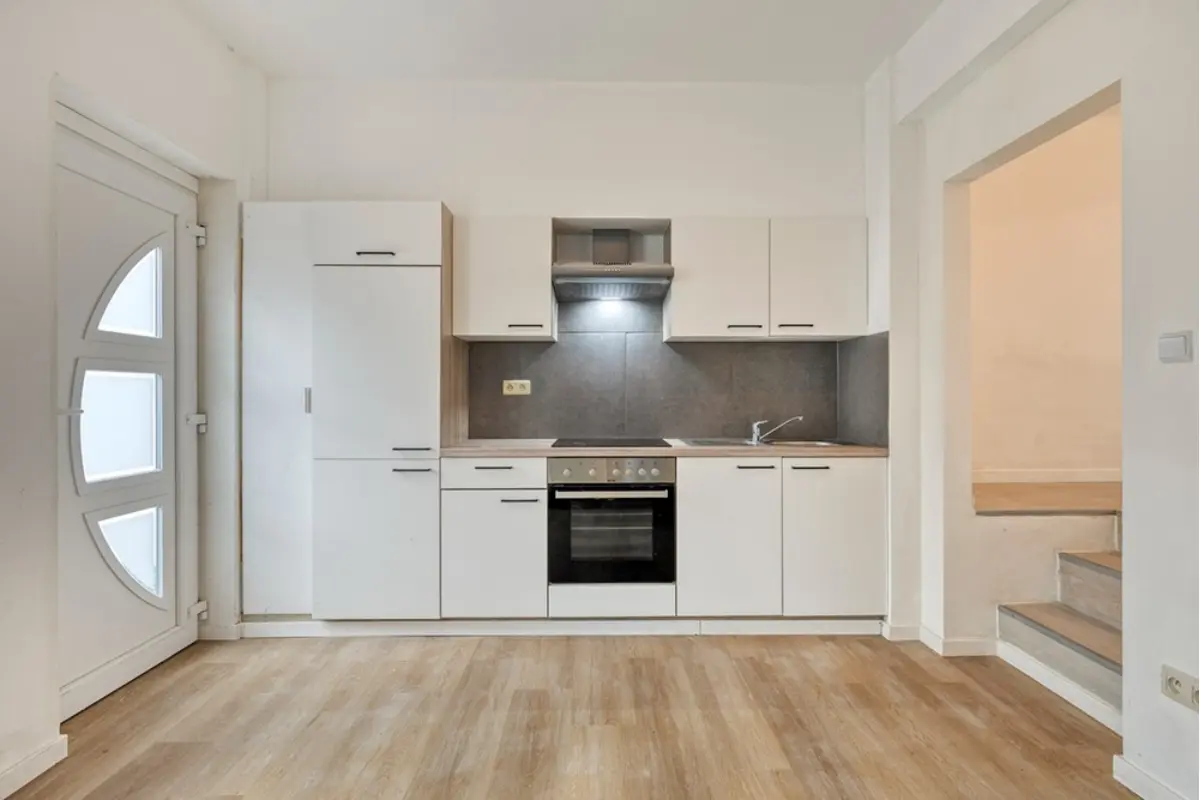 Huis te  koop in Kortrijk 8500 199000.00€ 2 slaapkamers 78.00m² - Zoekertje 822524