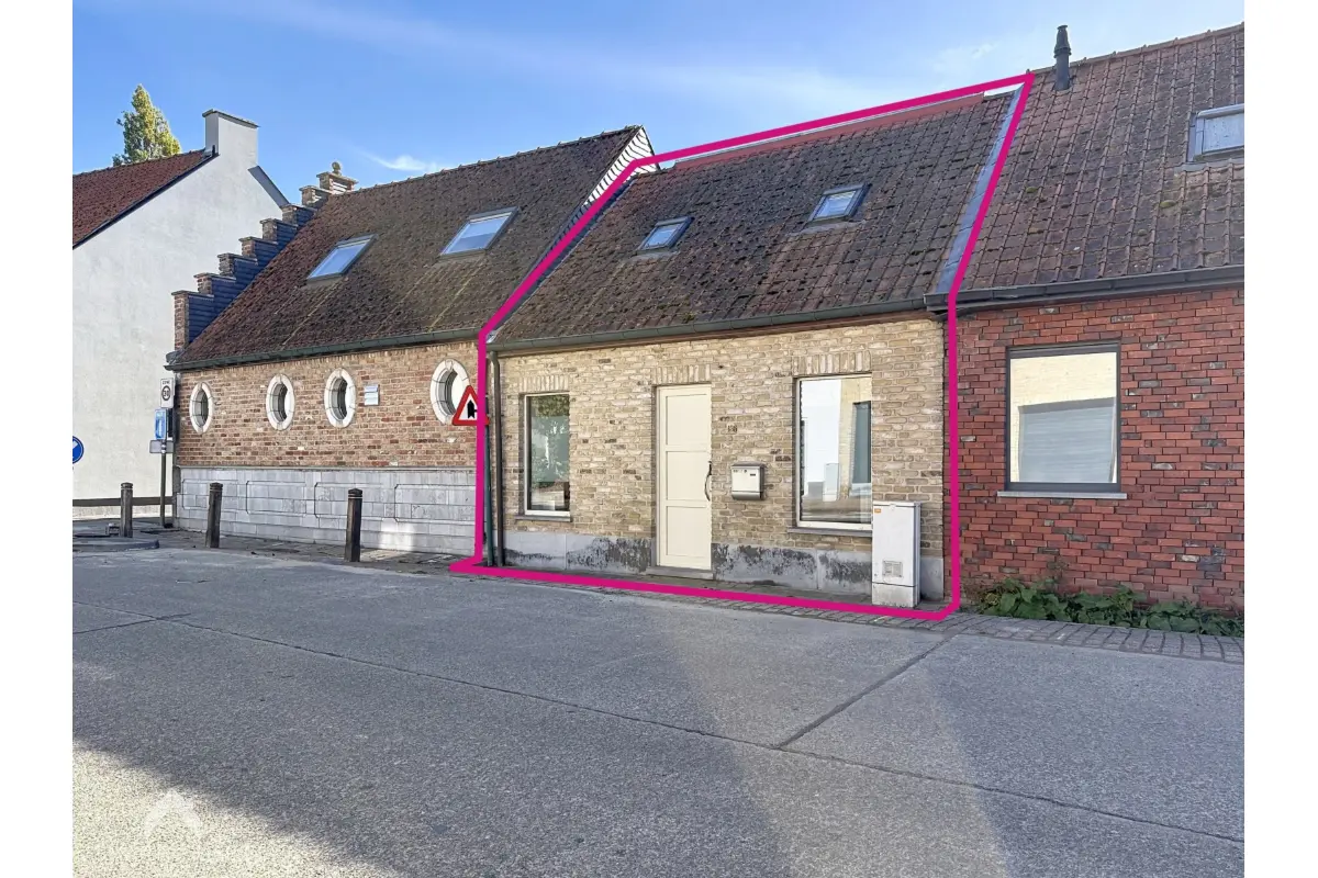 Huis te  koop in Wevelgem 8560 249000.00€ 3 slaapkamers 135.00m² - Zoekertje 822834
