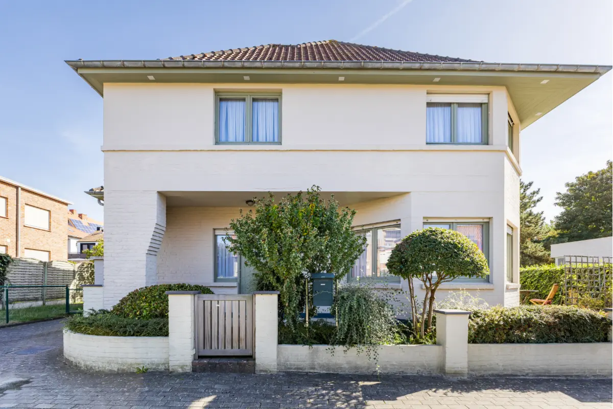 Huis te  koop in Koksijde 8670 895000.00€ 5 slaapkamers 228.00m² - Zoekertje 822575