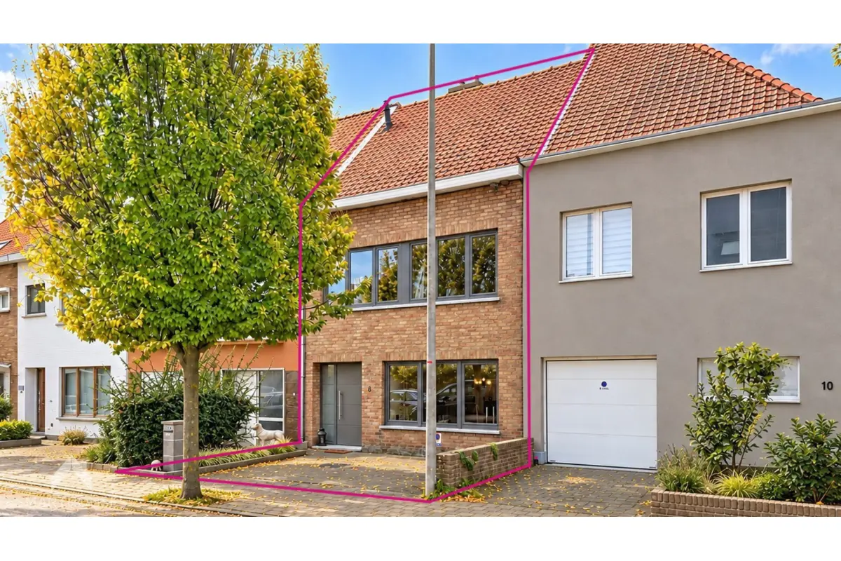 Huis te  koop in Oostende 8400 299000.00€ 3 slaapkamers 145.00m² - Zoekertje 823360